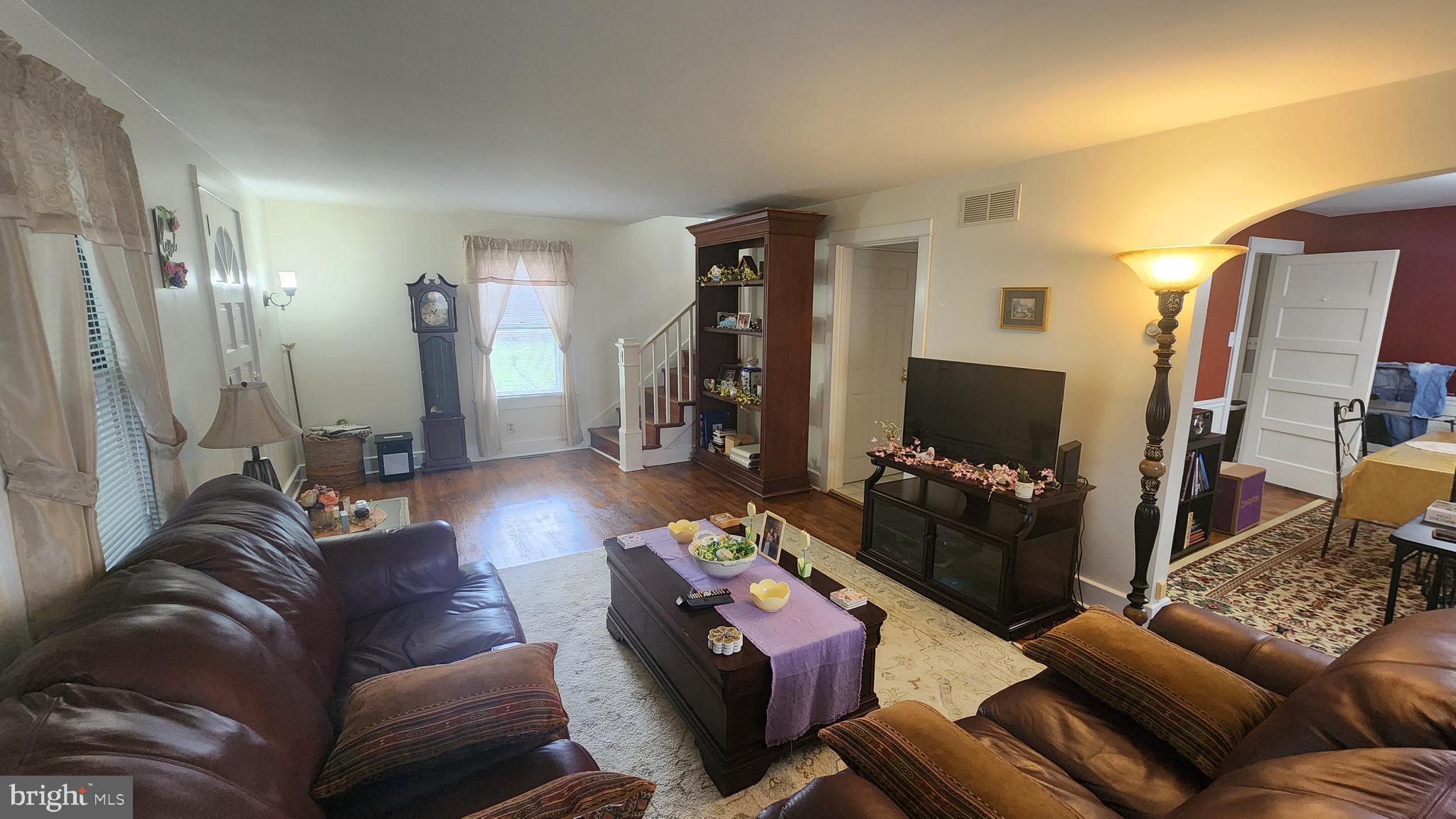 LAKEWOOD - Residential