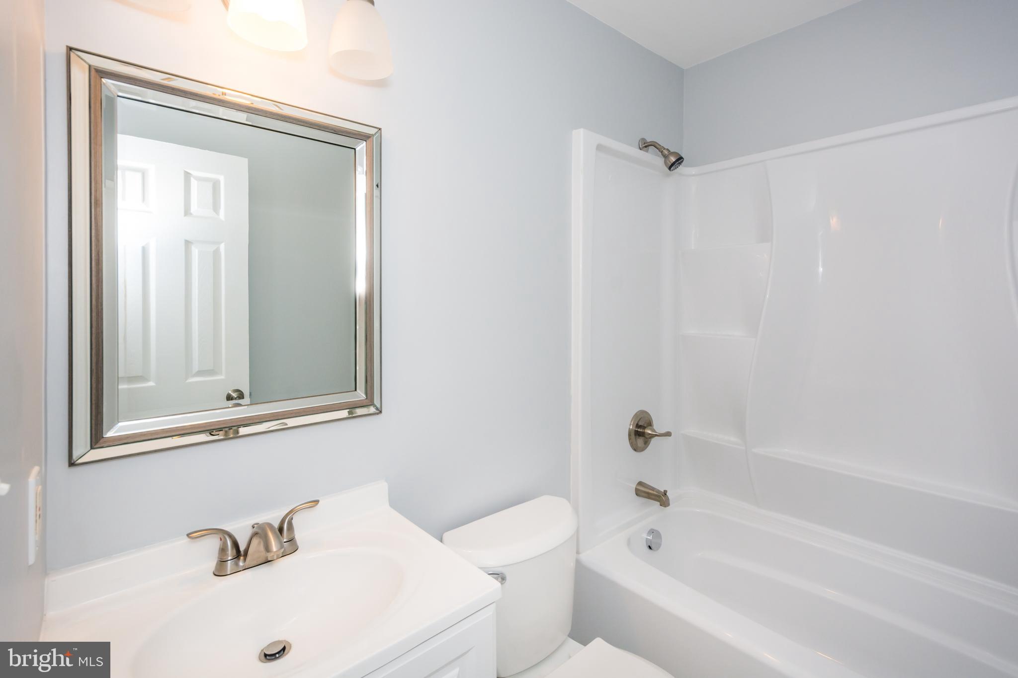 HARFORD SQUARE - Residential