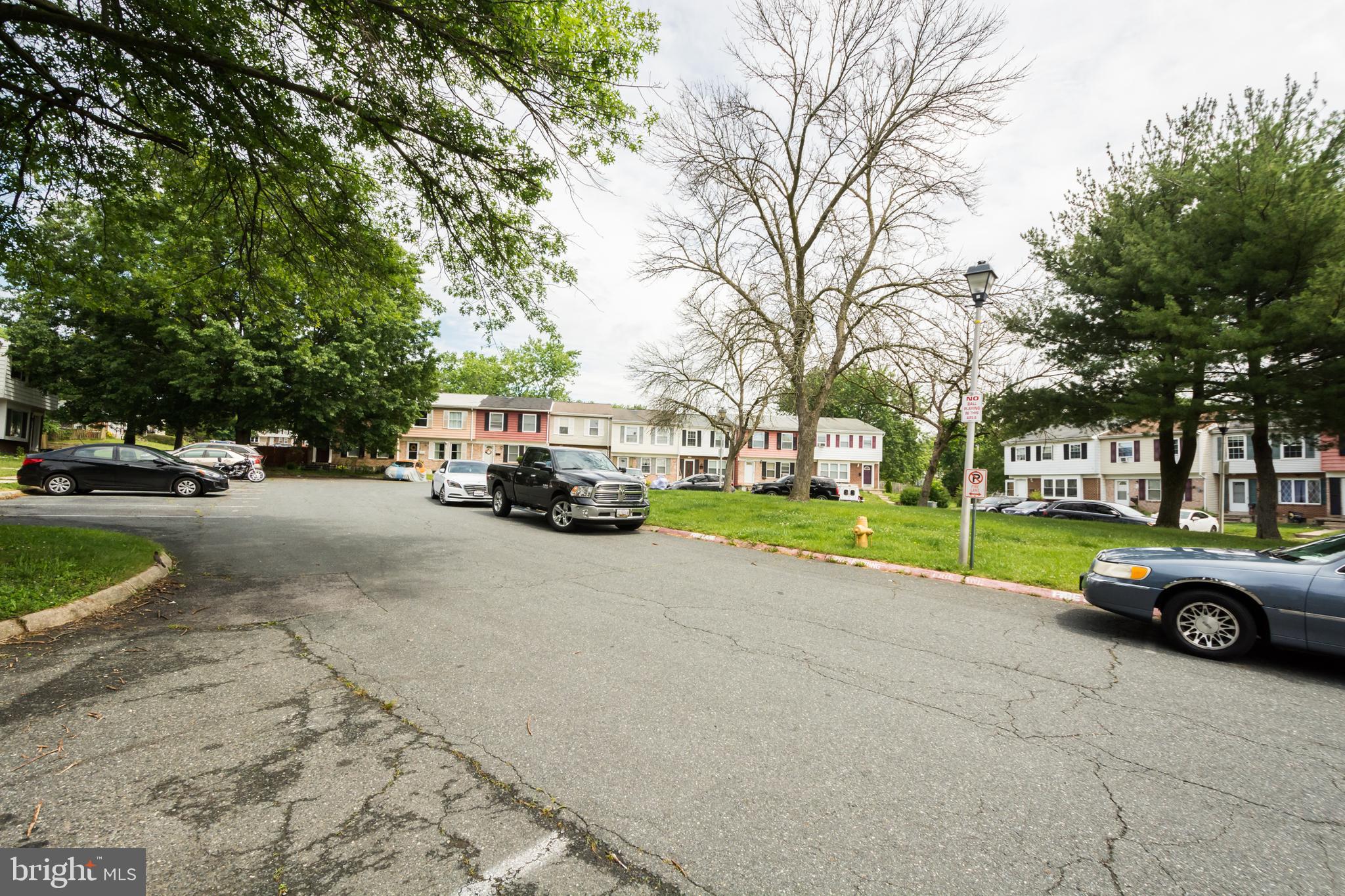 HARFORD SQUARE - Residential