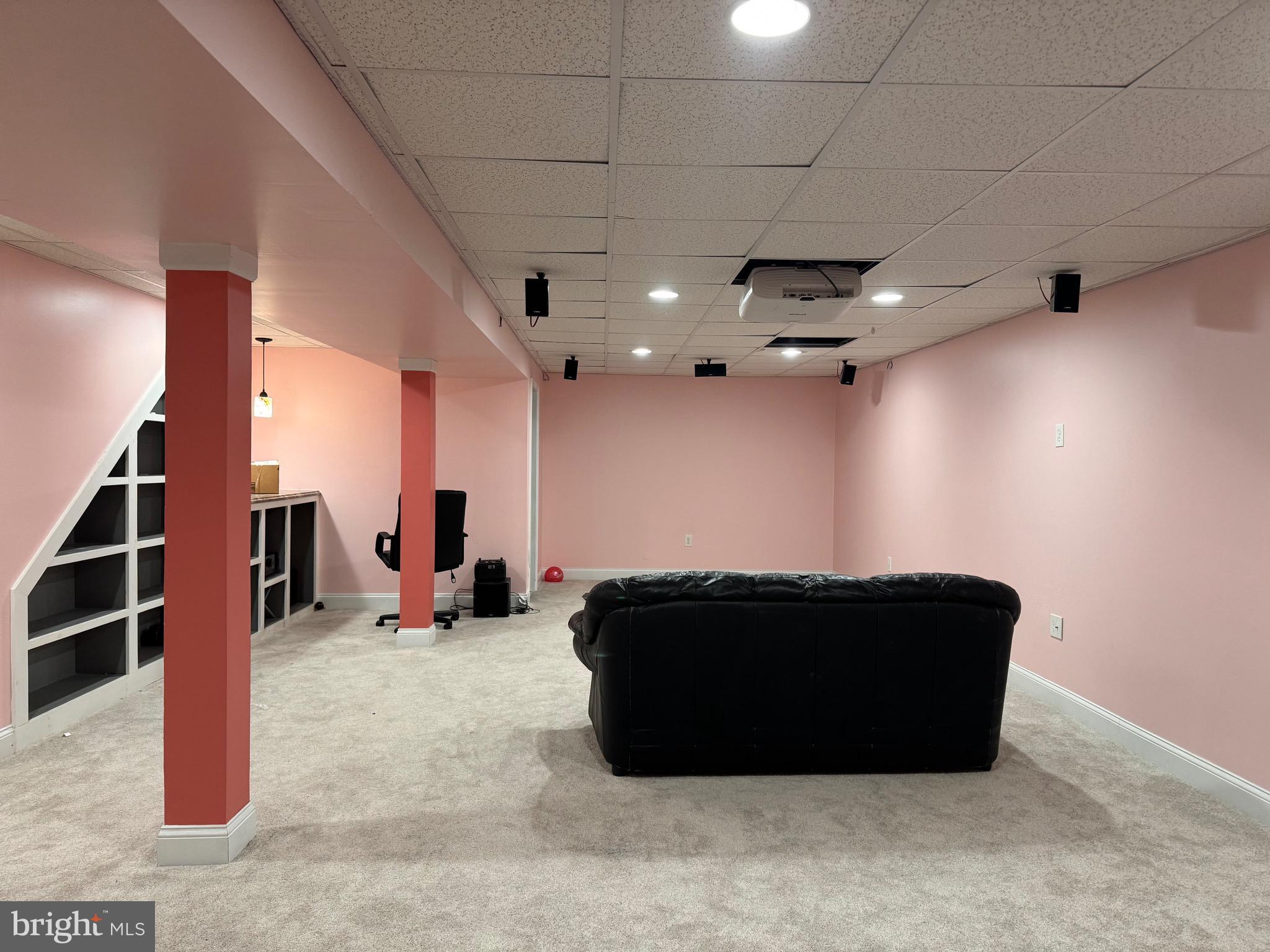 WINDSOR RIDGE - Residential Lease