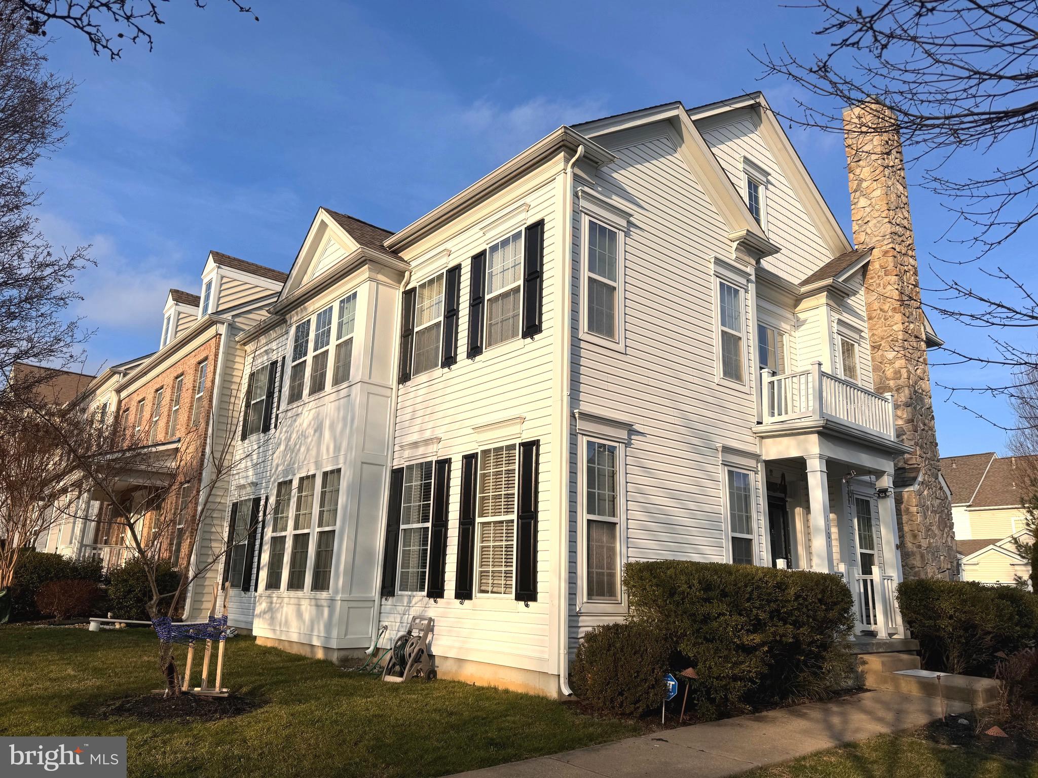 WINDSOR RIDGE - Residential Lease