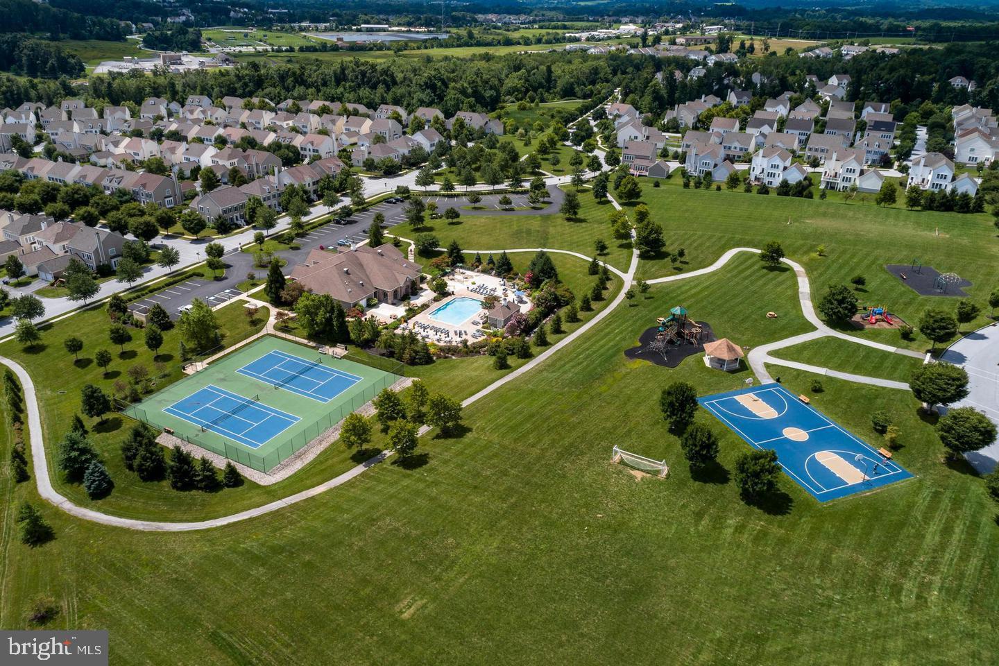 WINDSOR RIDGE - Residential Lease