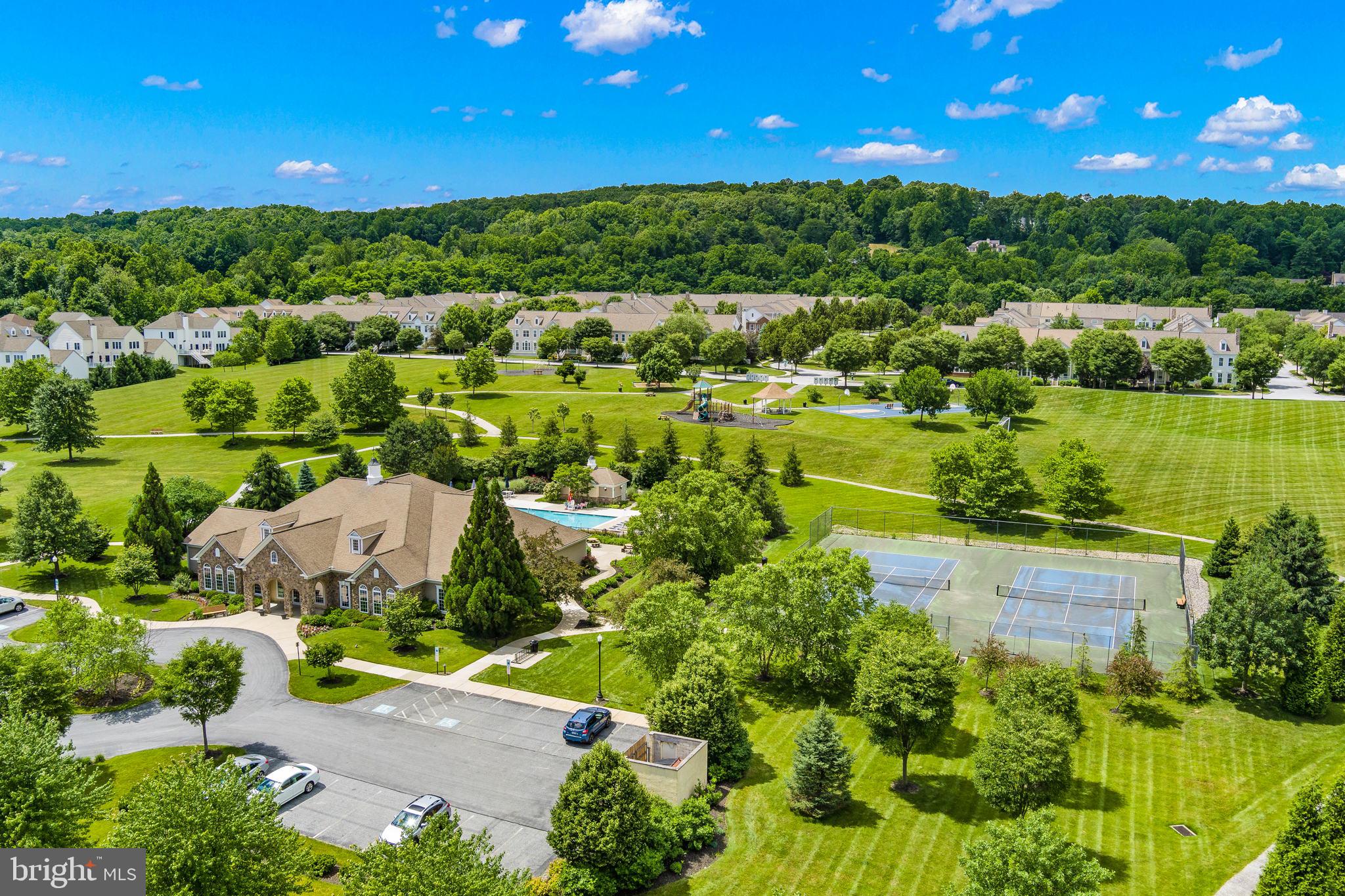 WINDSOR RIDGE - Residential Lease