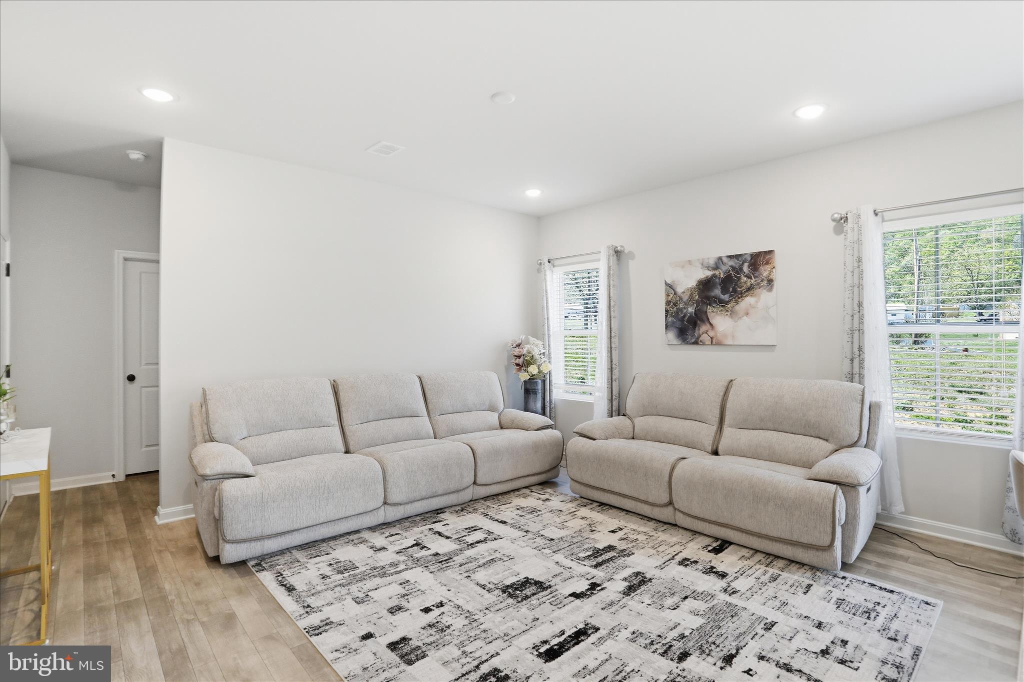 DILLON FARM - Residential