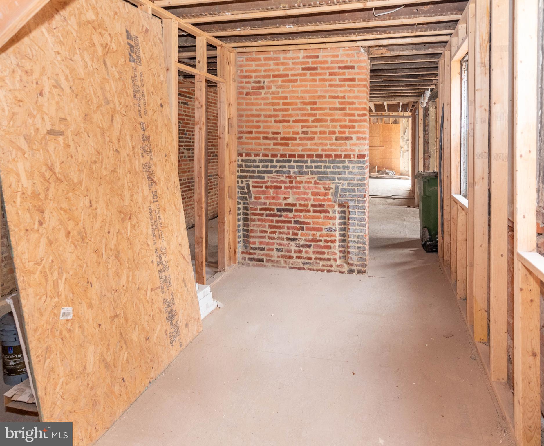 UPPER FELLS POINT - Commercial Sale