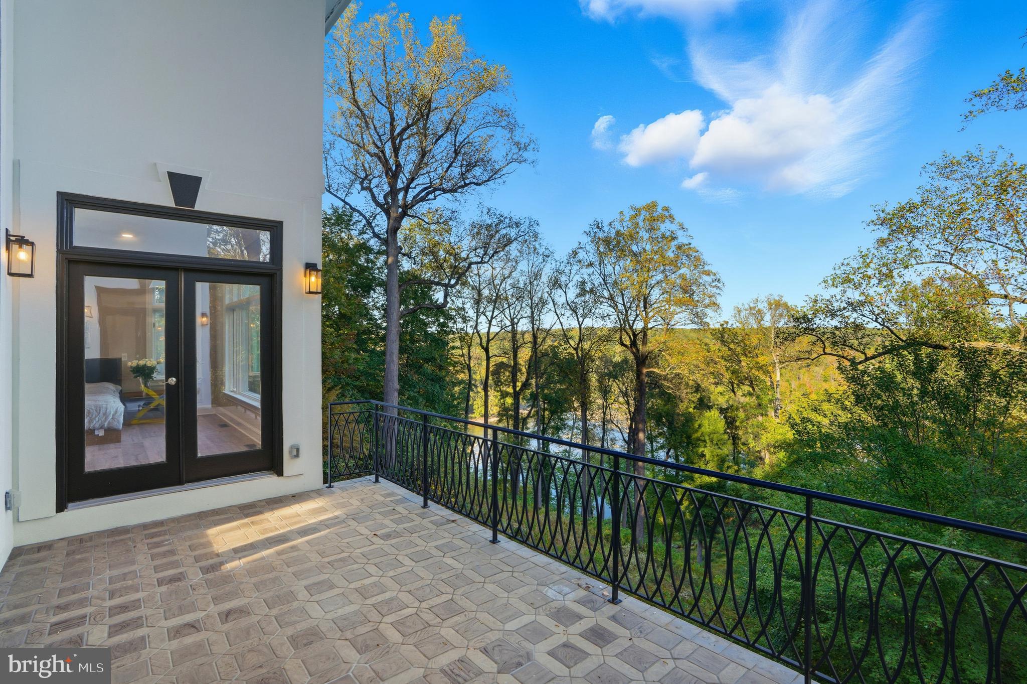 POTOMAC KNOLLS - Residential