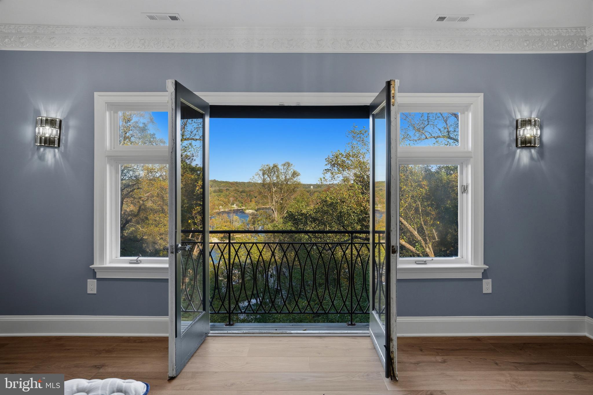 POTOMAC KNOLLS - Residential