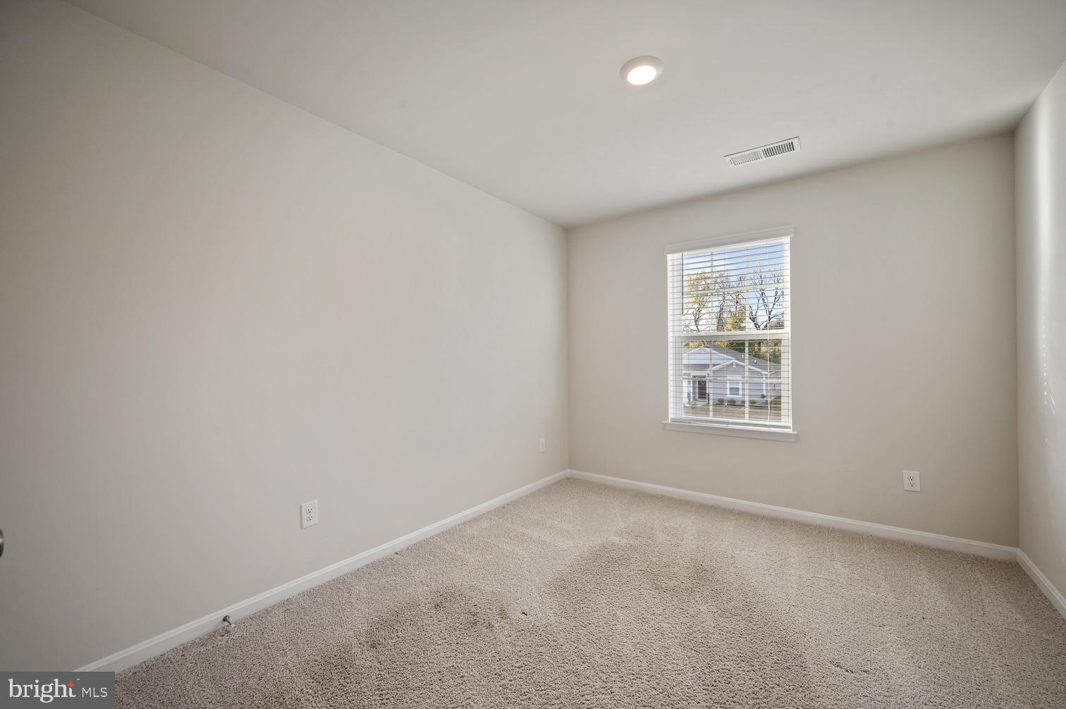 SHENANDOAH CROSSING - Residential Lease