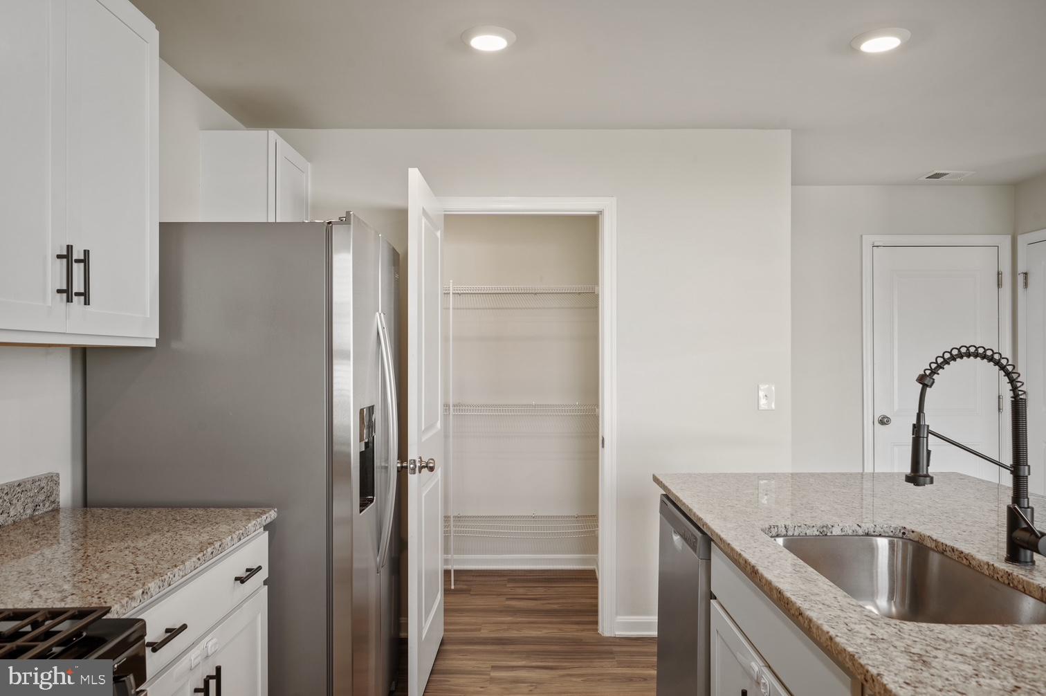 SHENANDOAH CROSSING - Residential Lease