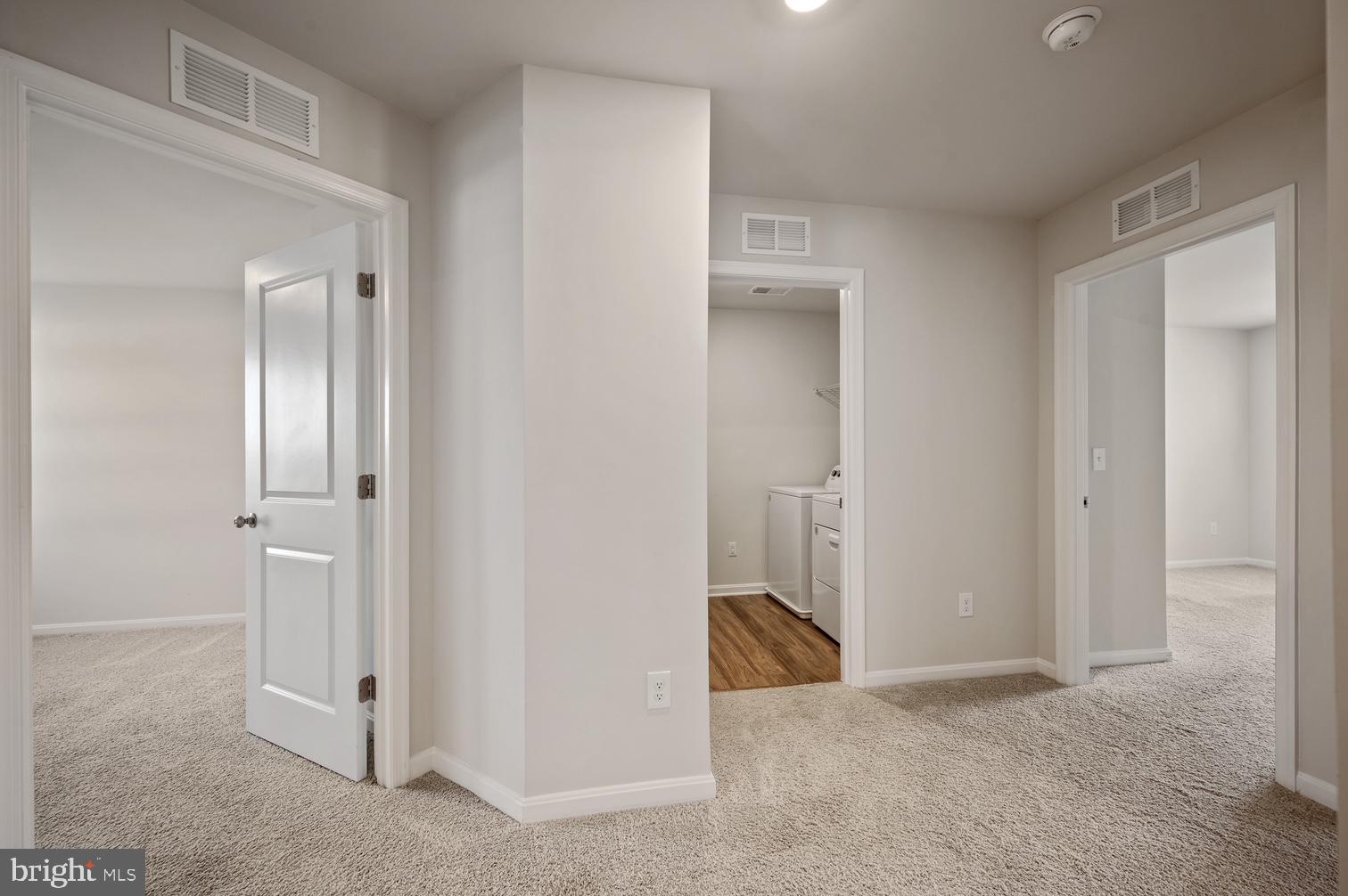 SHENANDOAH CROSSING - Residential Lease