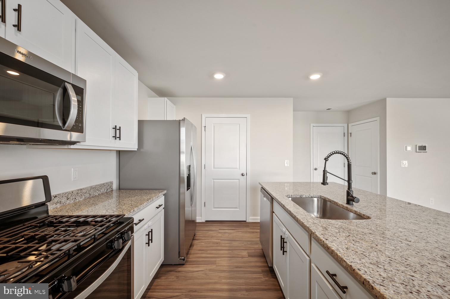 SHENANDOAH CROSSING - Residential Lease