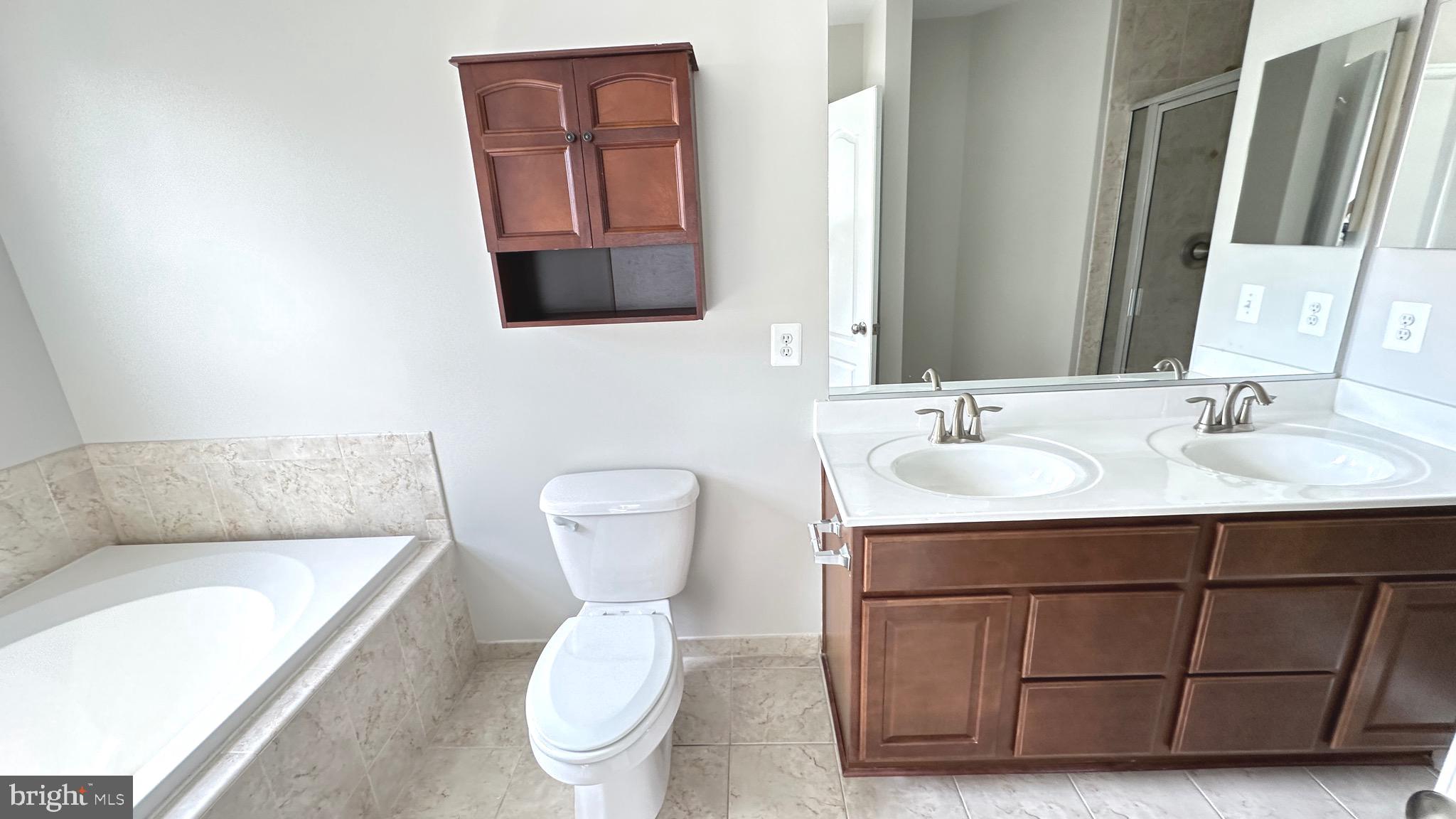 WESTPHALIA ROW - Residential Lease