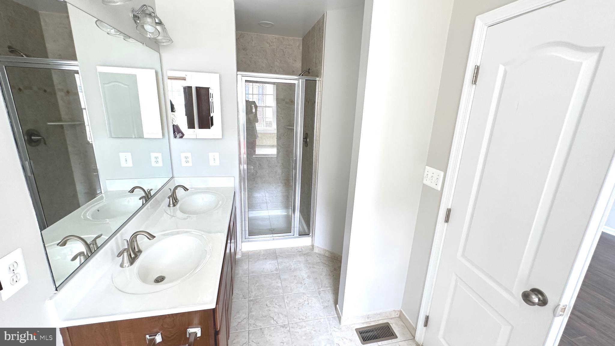 WESTPHALIA ROW - Residential Lease