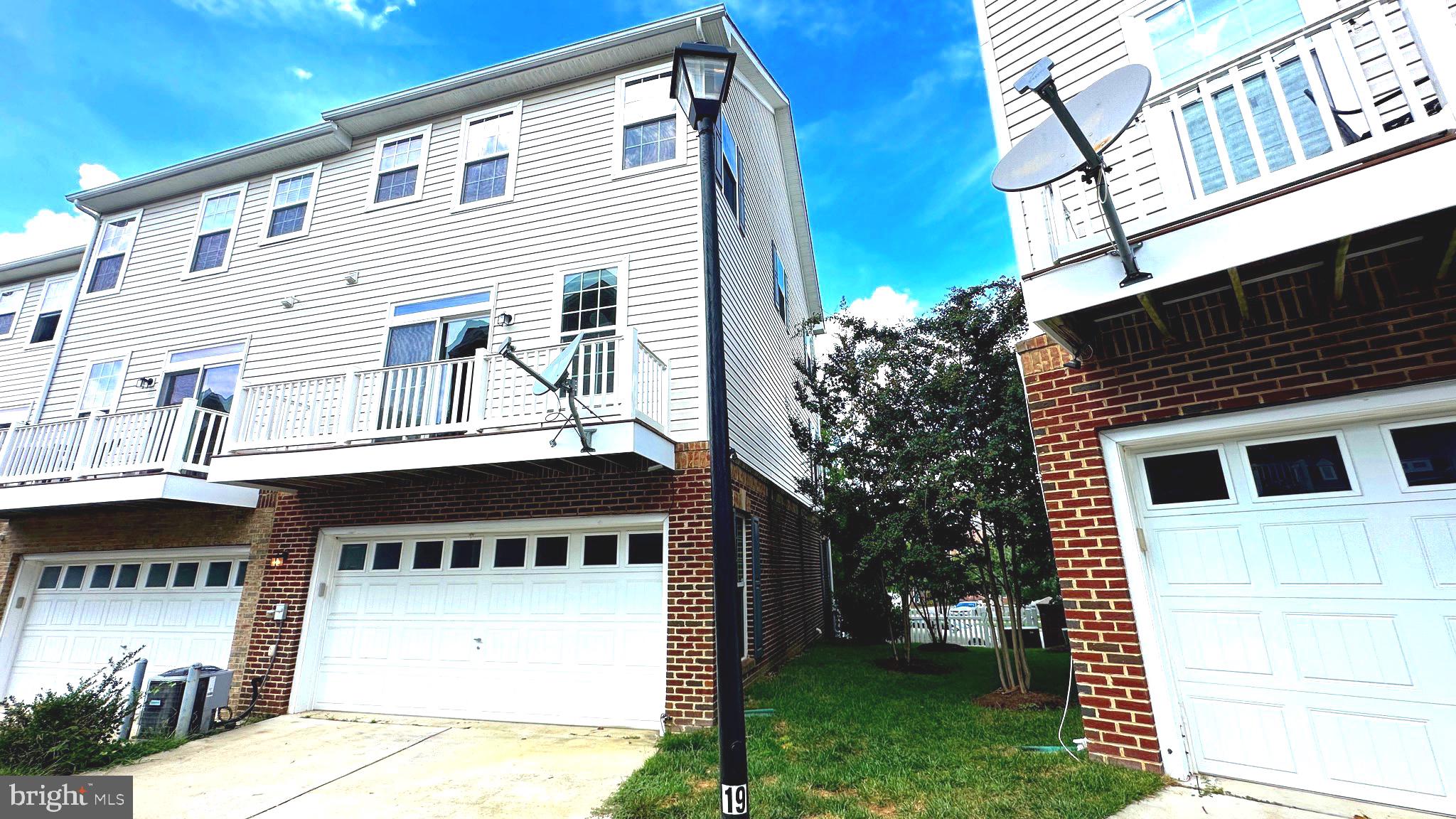 WESTPHALIA ROW - Residential Lease