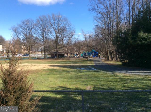 LACEY FOREST - Residential