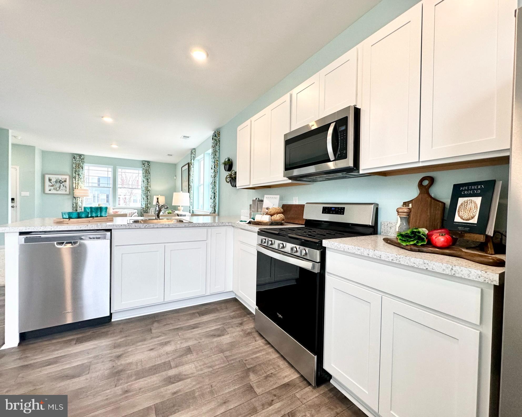 RIVERWALK TERRACE - Residential