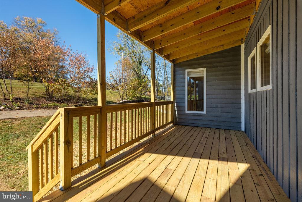 FAIRWAY HILLS - Residential