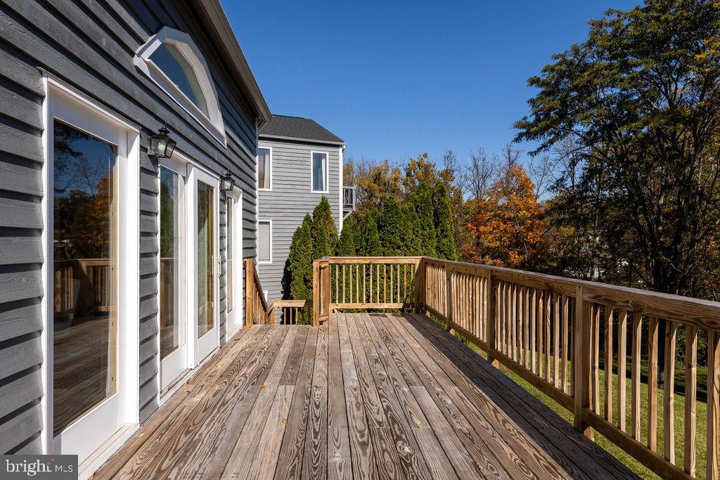 FAIRWAY HILLS - Residential