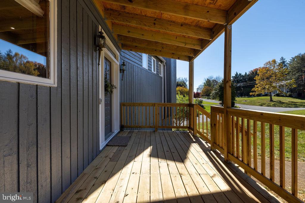 FAIRWAY HILLS - Residential