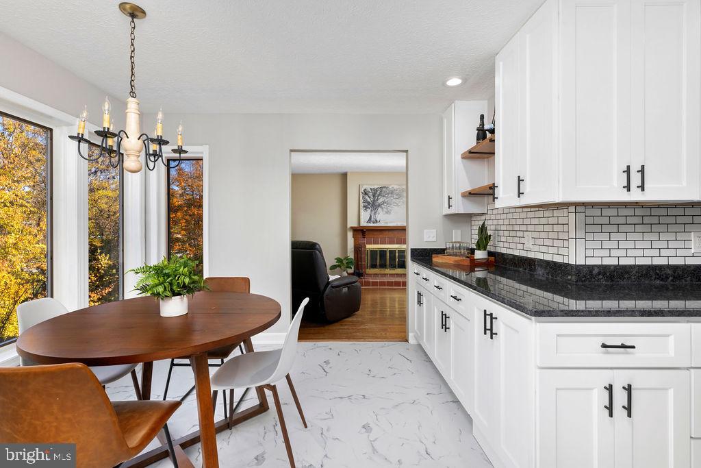 FAIRWAY HILLS - Residential