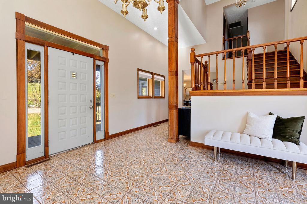 FAIRWAY HILLS - Residential