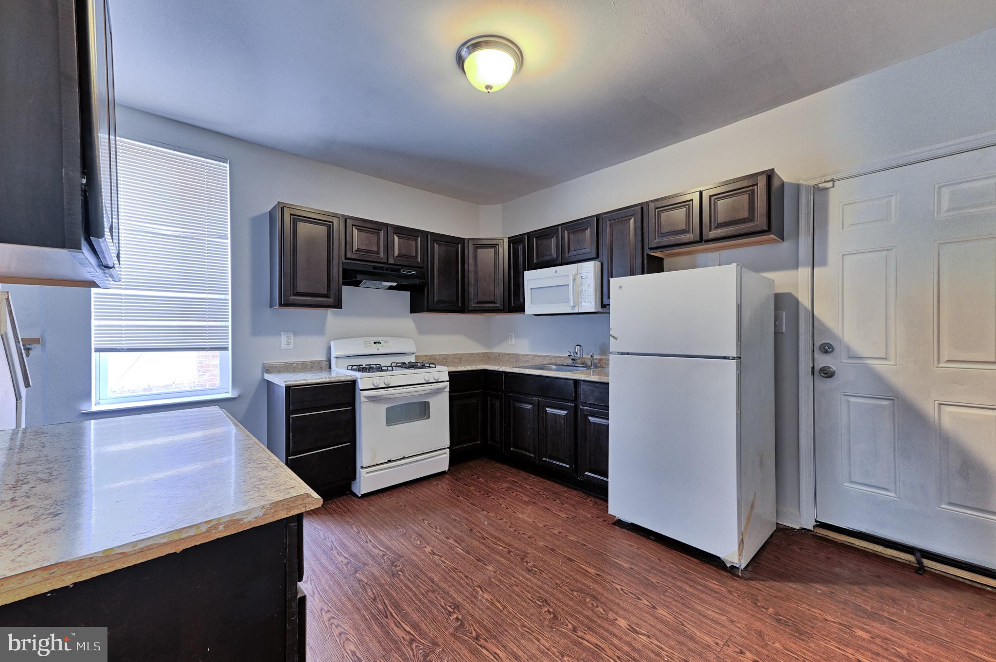 PARK HEIGHTS - Residential Lease
