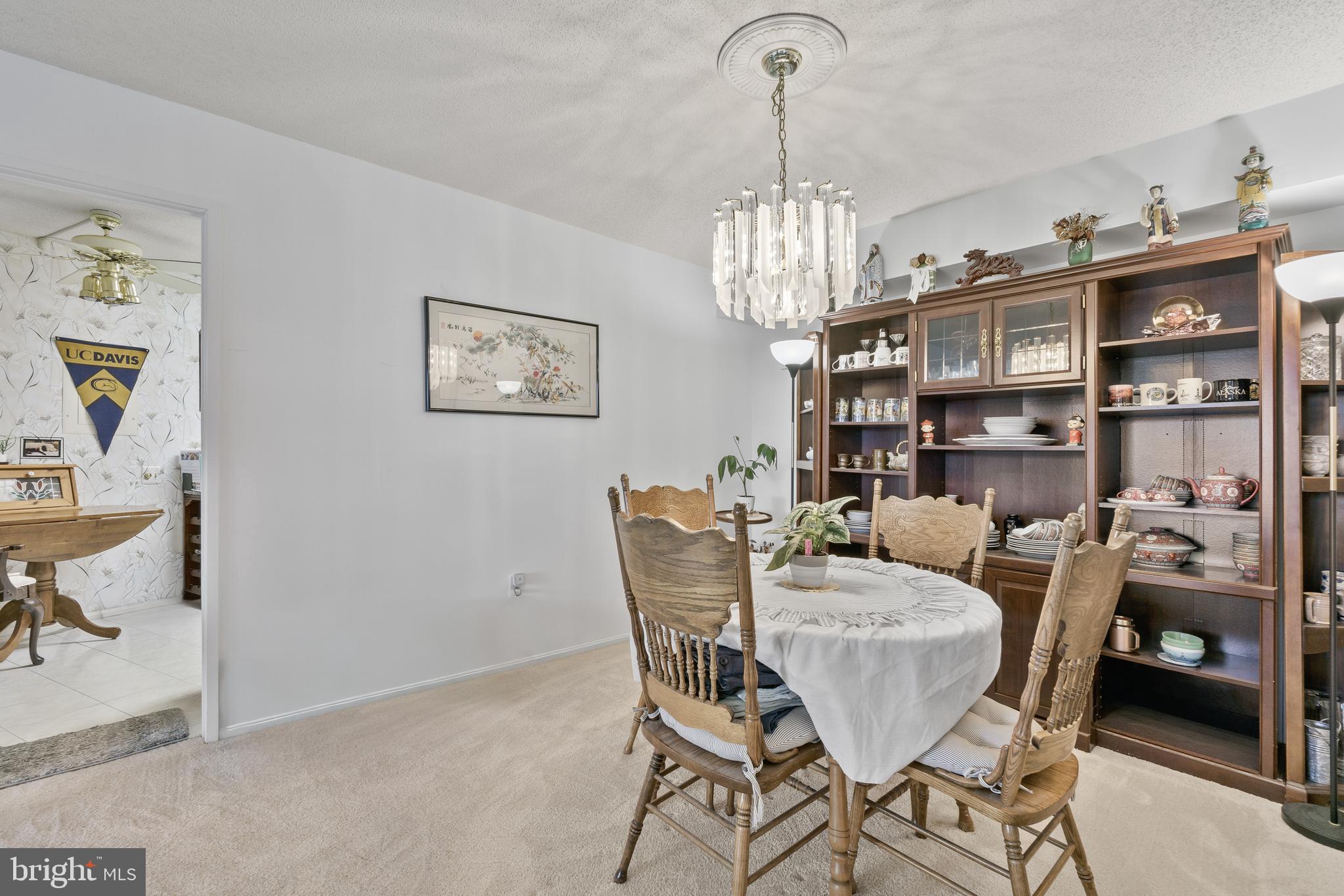 LEISURE WORLD - Residential