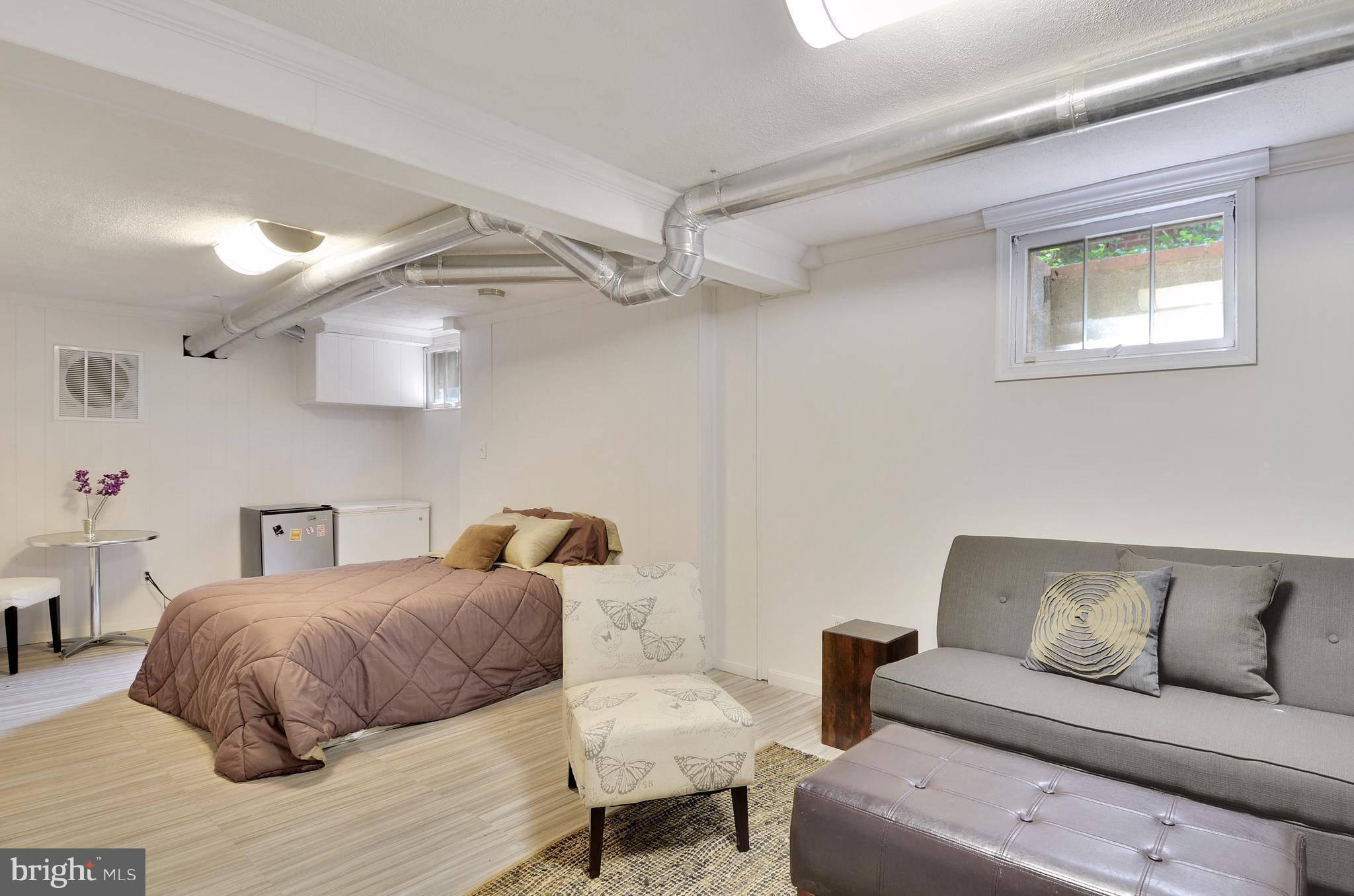 SILVER SPRING - Residential