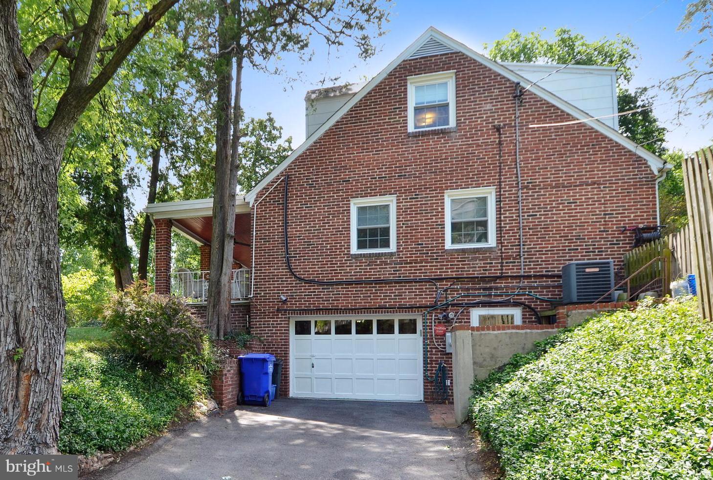 SILVER SPRING - Residential