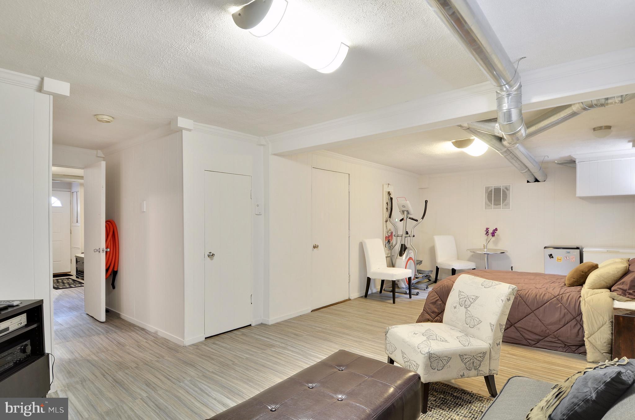 SILVER SPRING - Residential