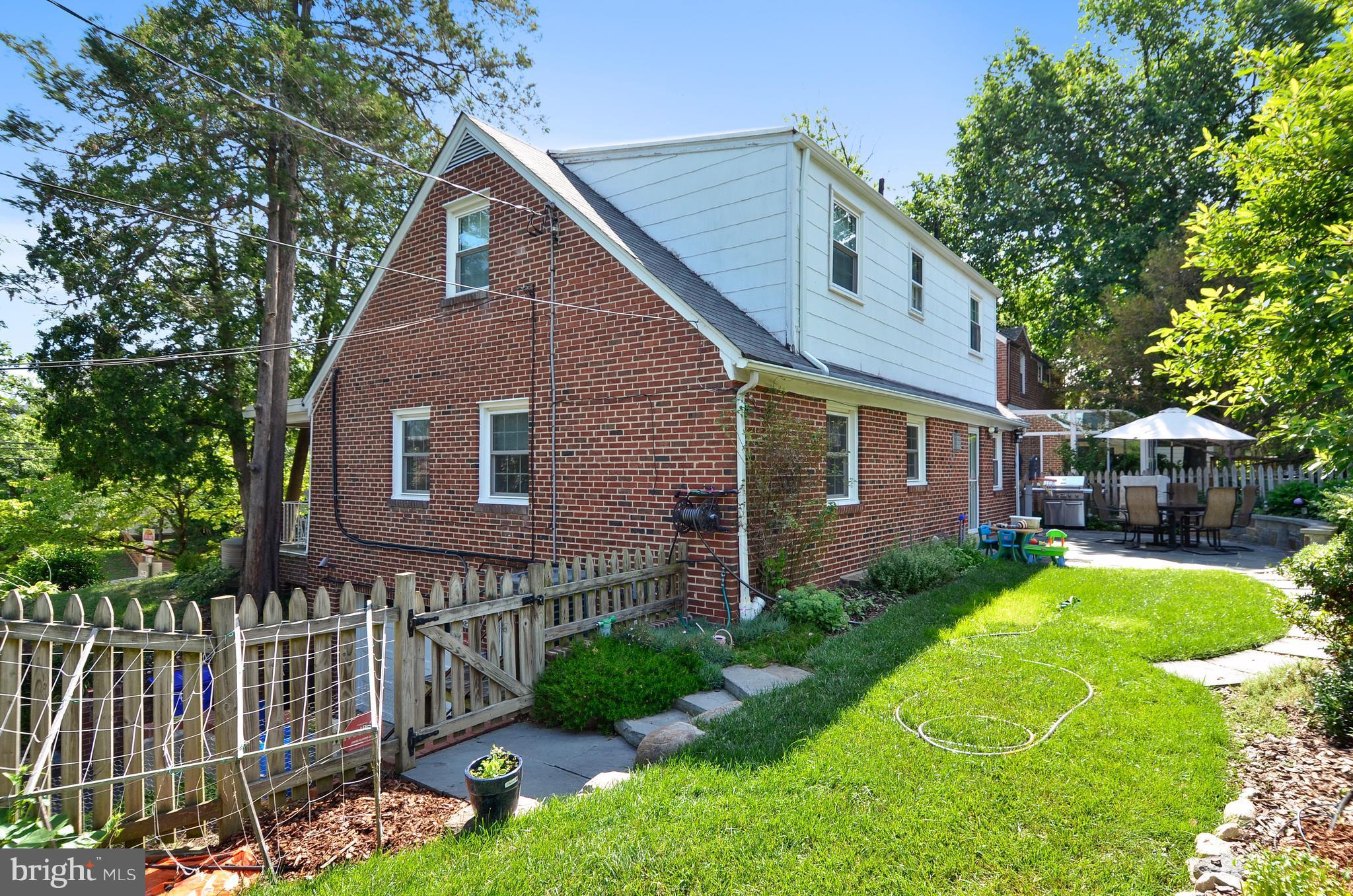 SILVER SPRING - Residential