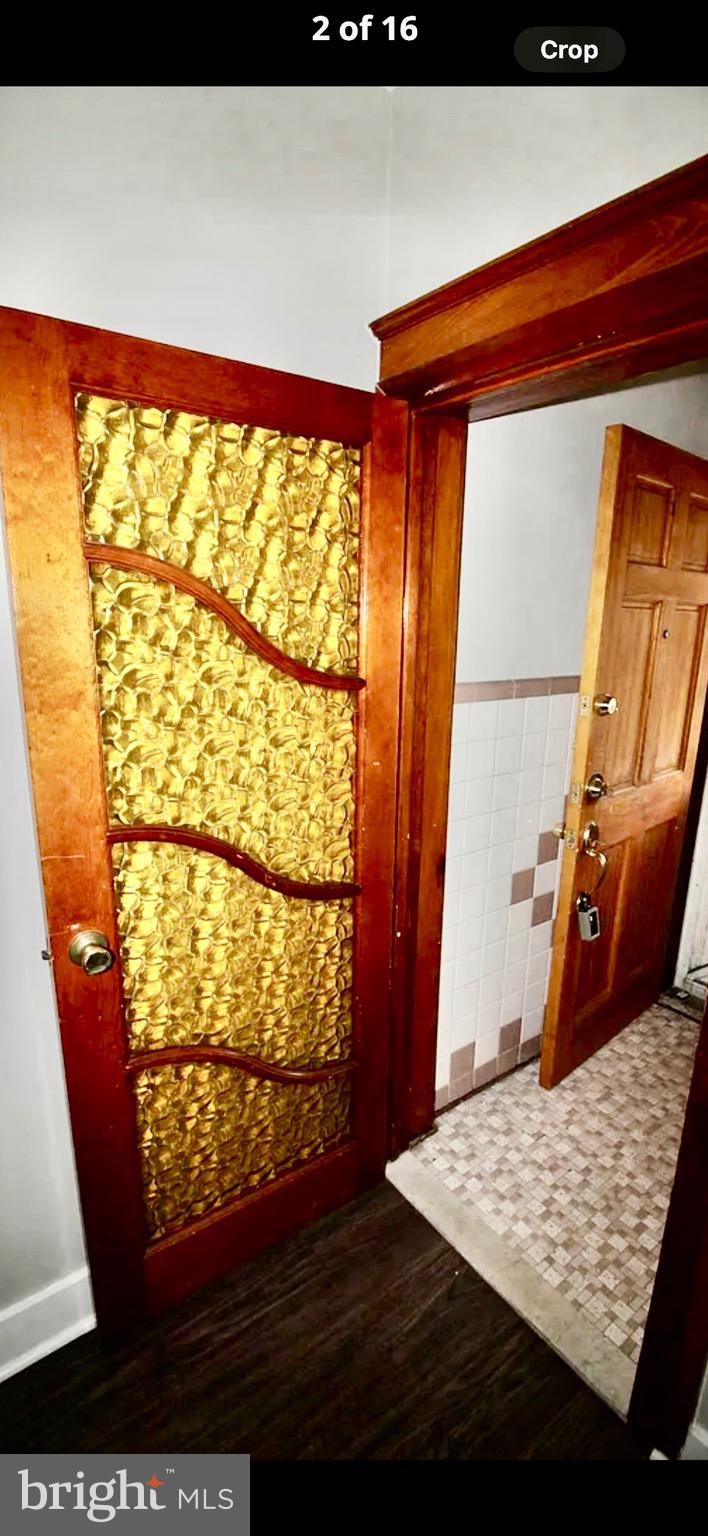 PORT RICHMOND - Residential Lease