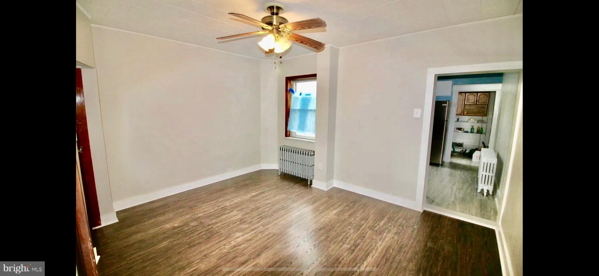 PORT RICHMOND - Residential Lease