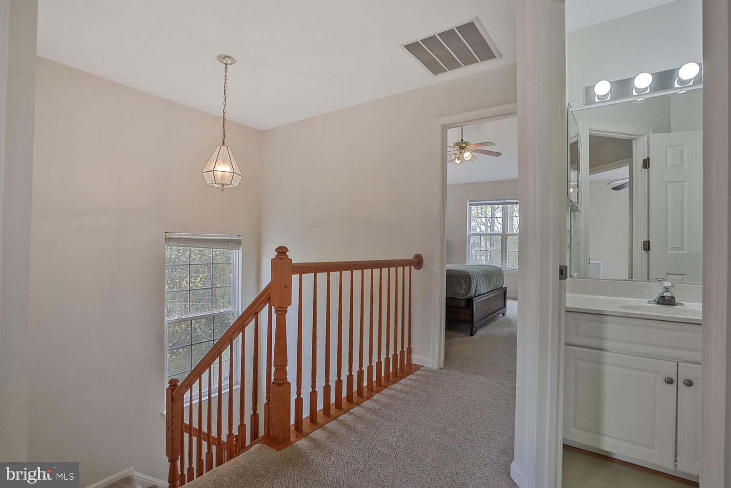 BLOOMS CROSSING - Residential