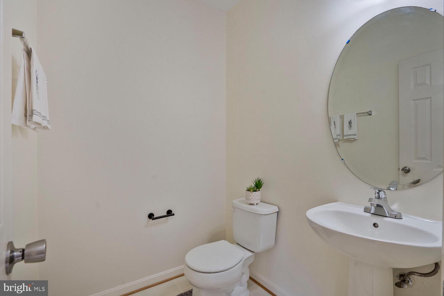 BLOOMS CROSSING - Residential