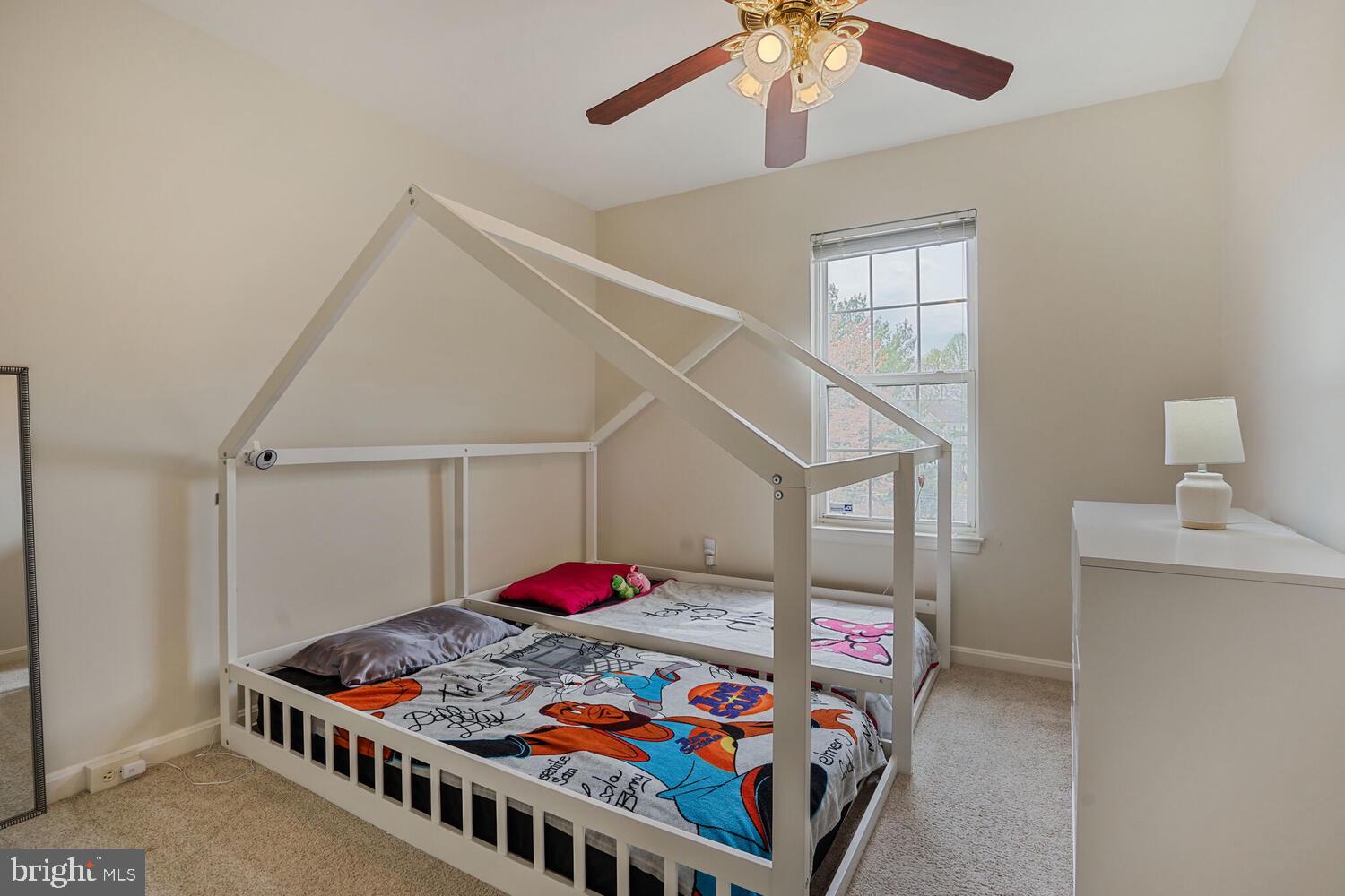 BLOOMS CROSSING - Residential