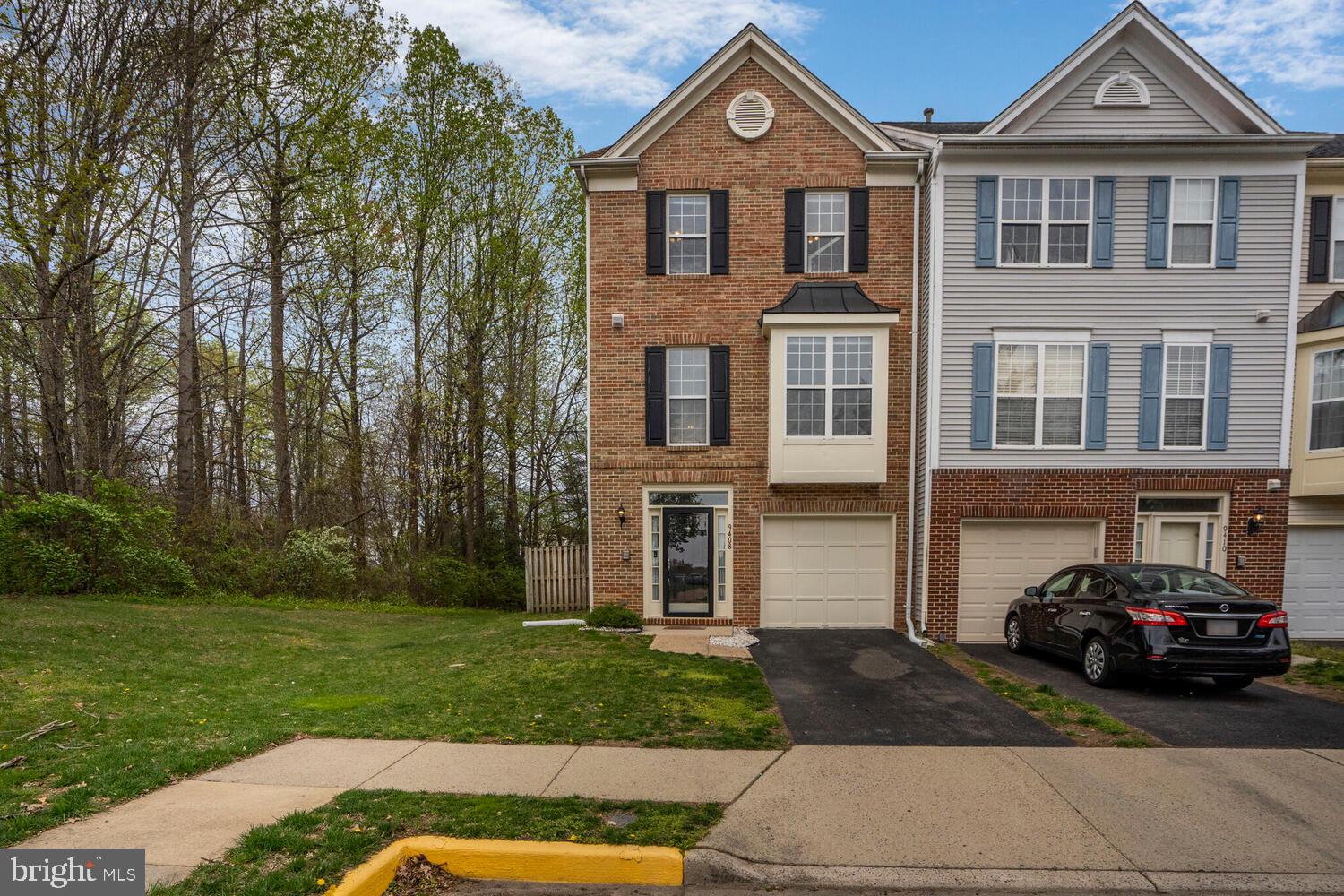 BLOOMS CROSSING - Residential