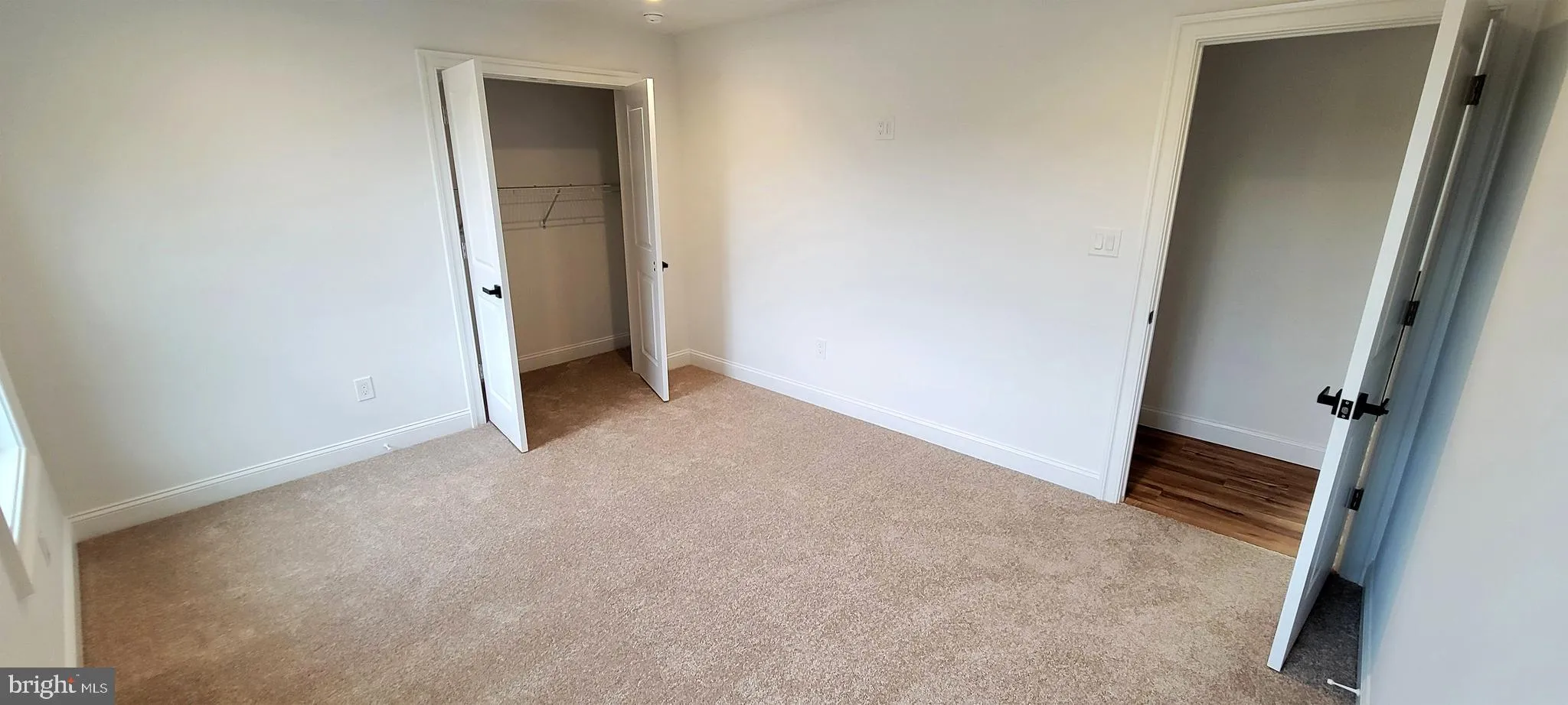 Egg Harbor Twp, New Jersey 08234, United States, 5 Bedrooms Bedrooms, ,3 BathroomsBathrooms,Residential,Pending,41553