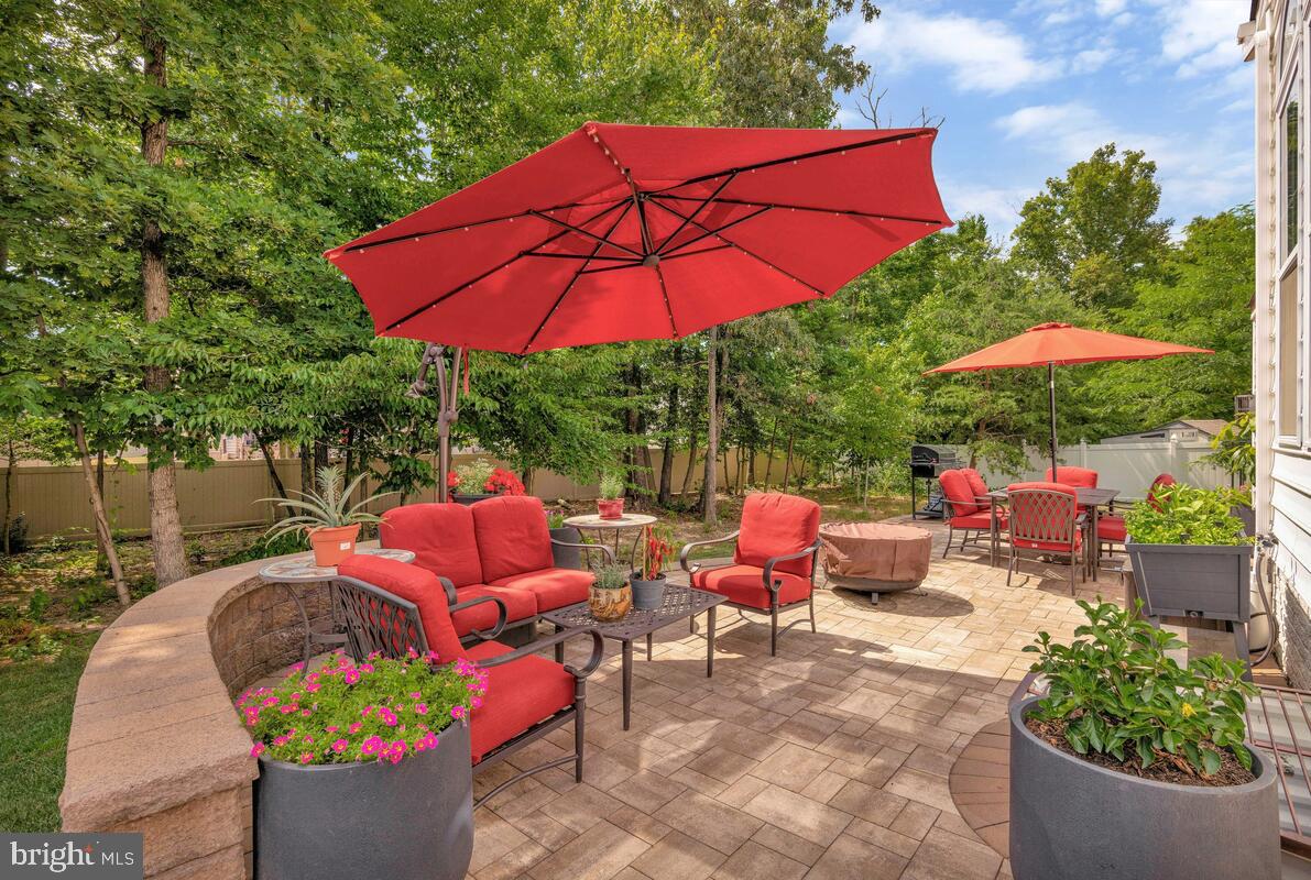 VILLAGES OF SAVANNAH - Residential