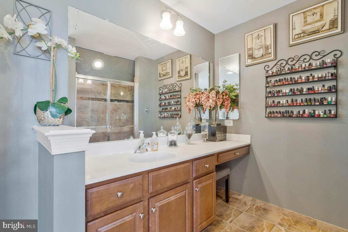 VILLAGES OF SAVANNAH - Residential