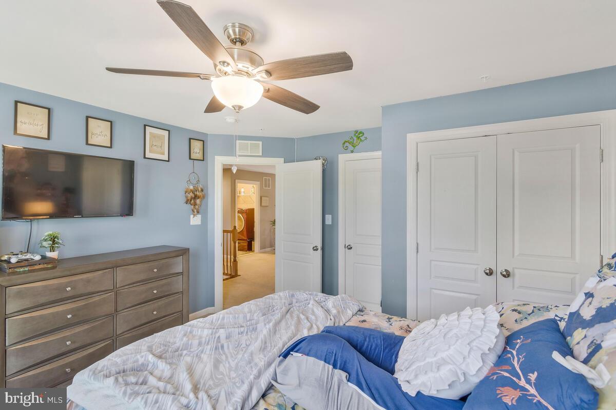 VILLAGES OF SAVANNAH - Residential