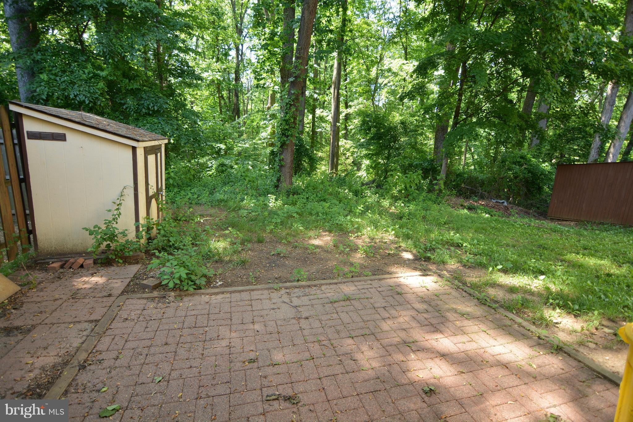 KIMBERLY WOODS VILLAGE - Residential