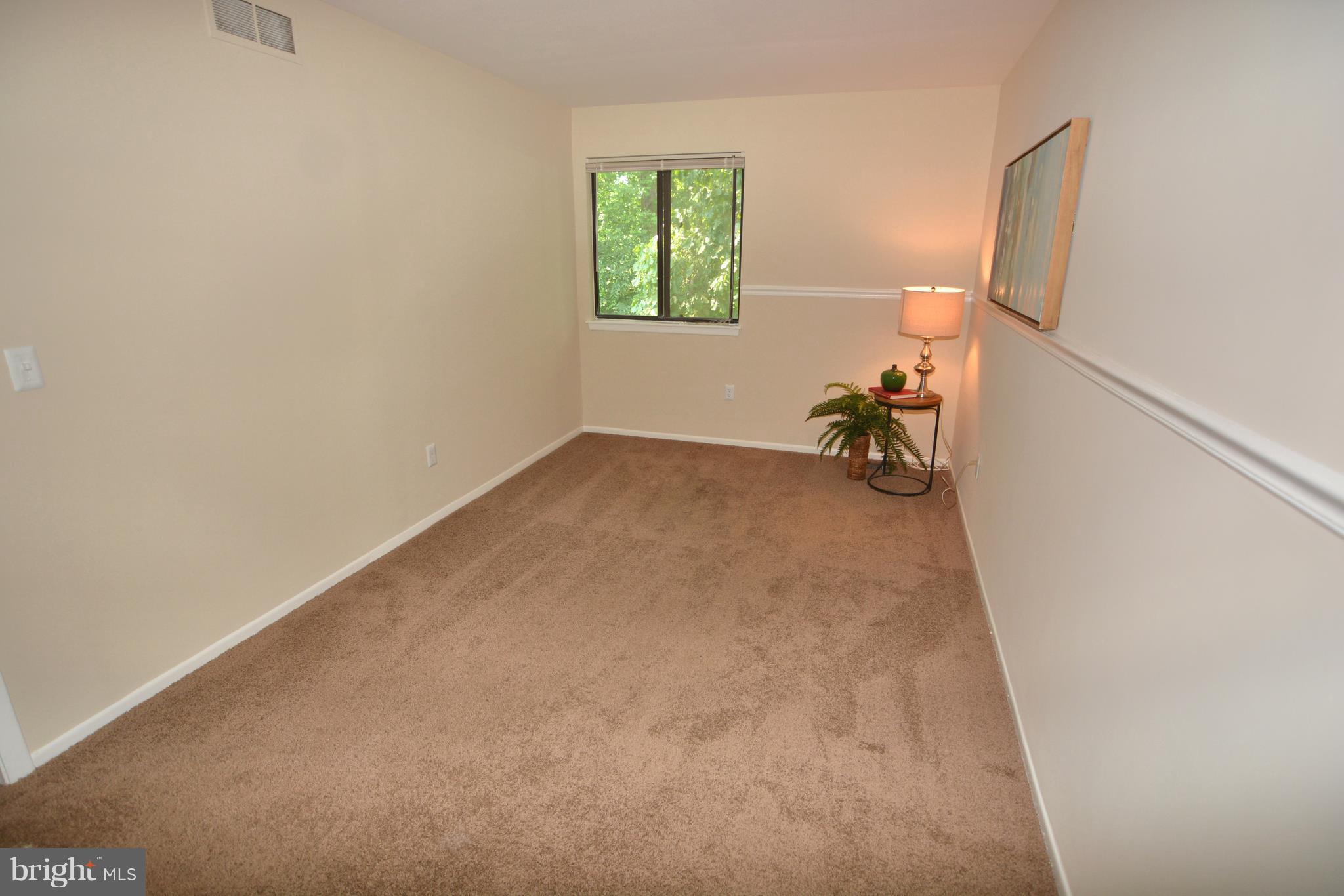 KIMBERLY WOODS VILLAGE - Residential