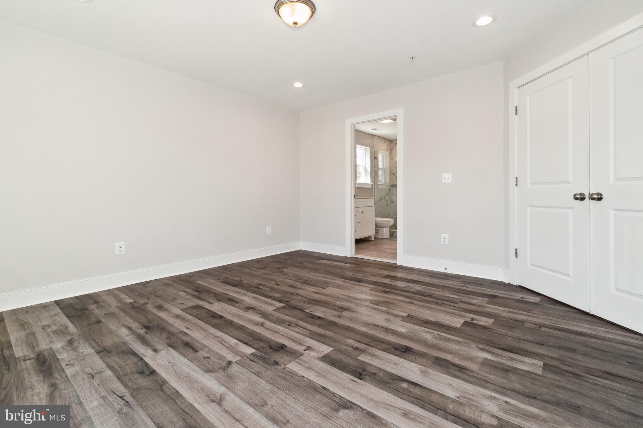 EDGEMERE/SPARROWS POINT - Residential