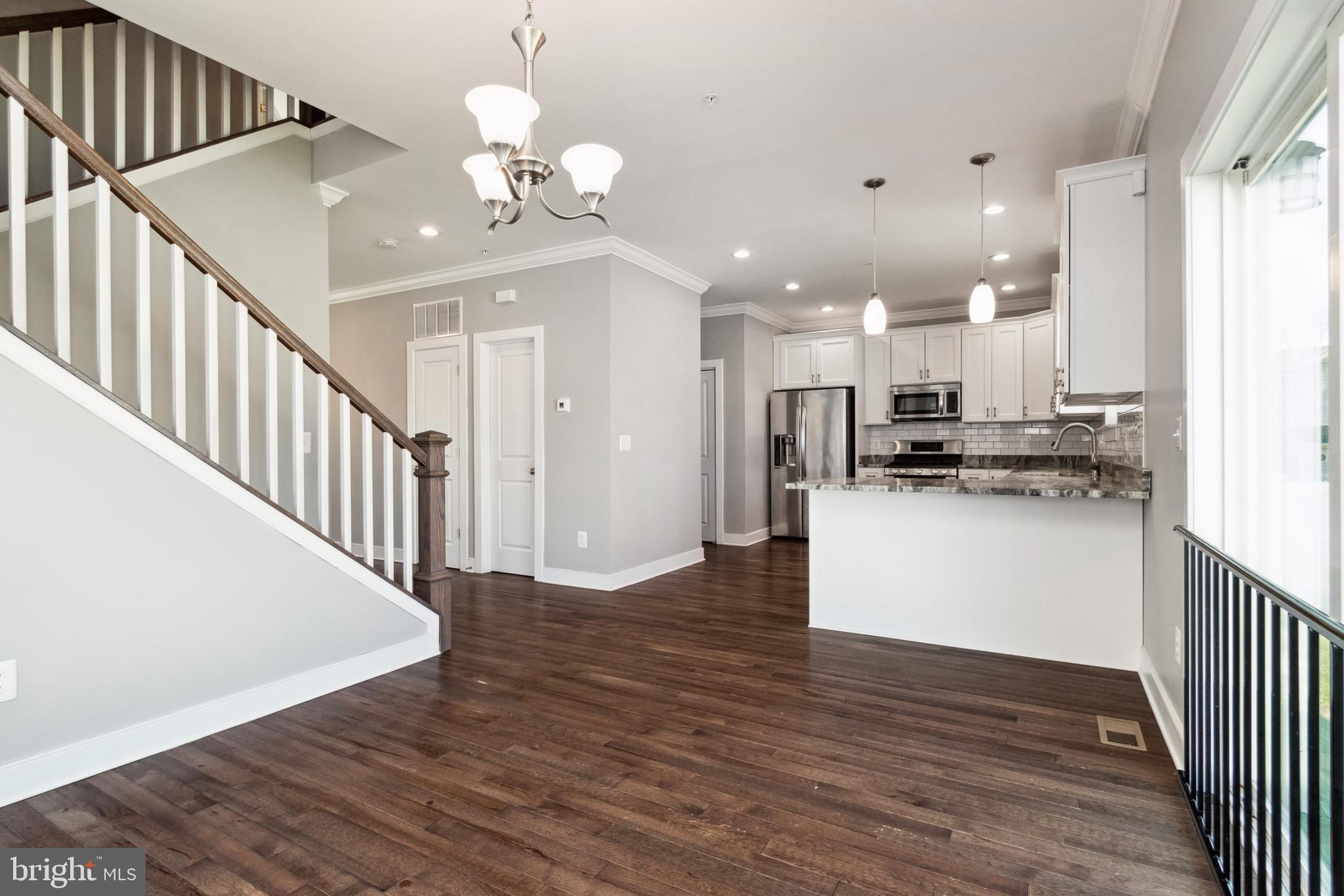 EDGEMERE/SPARROWS POINT - Residential