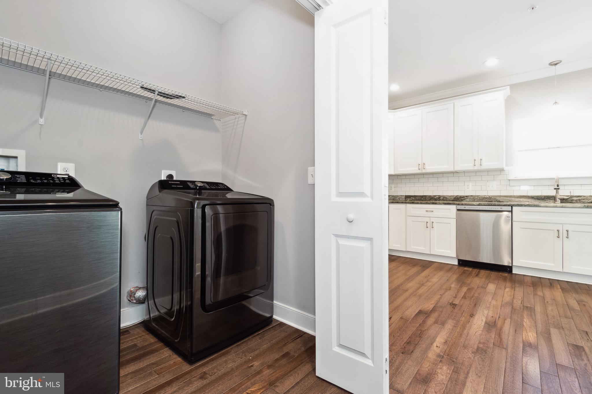 EDGEMERE/SPARROWS POINT - Residential