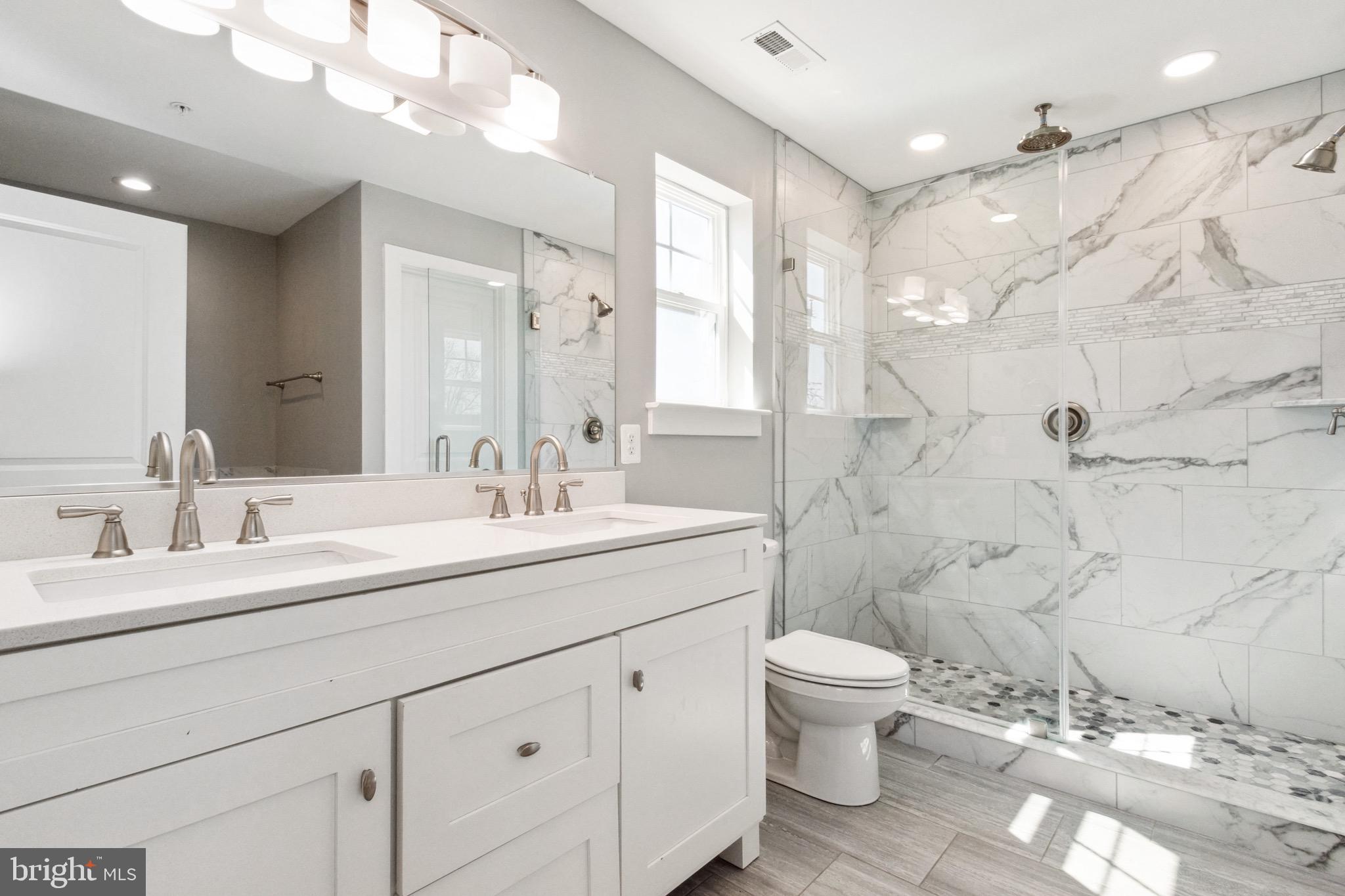 EDGEMERE/SPARROWS POINT - Residential