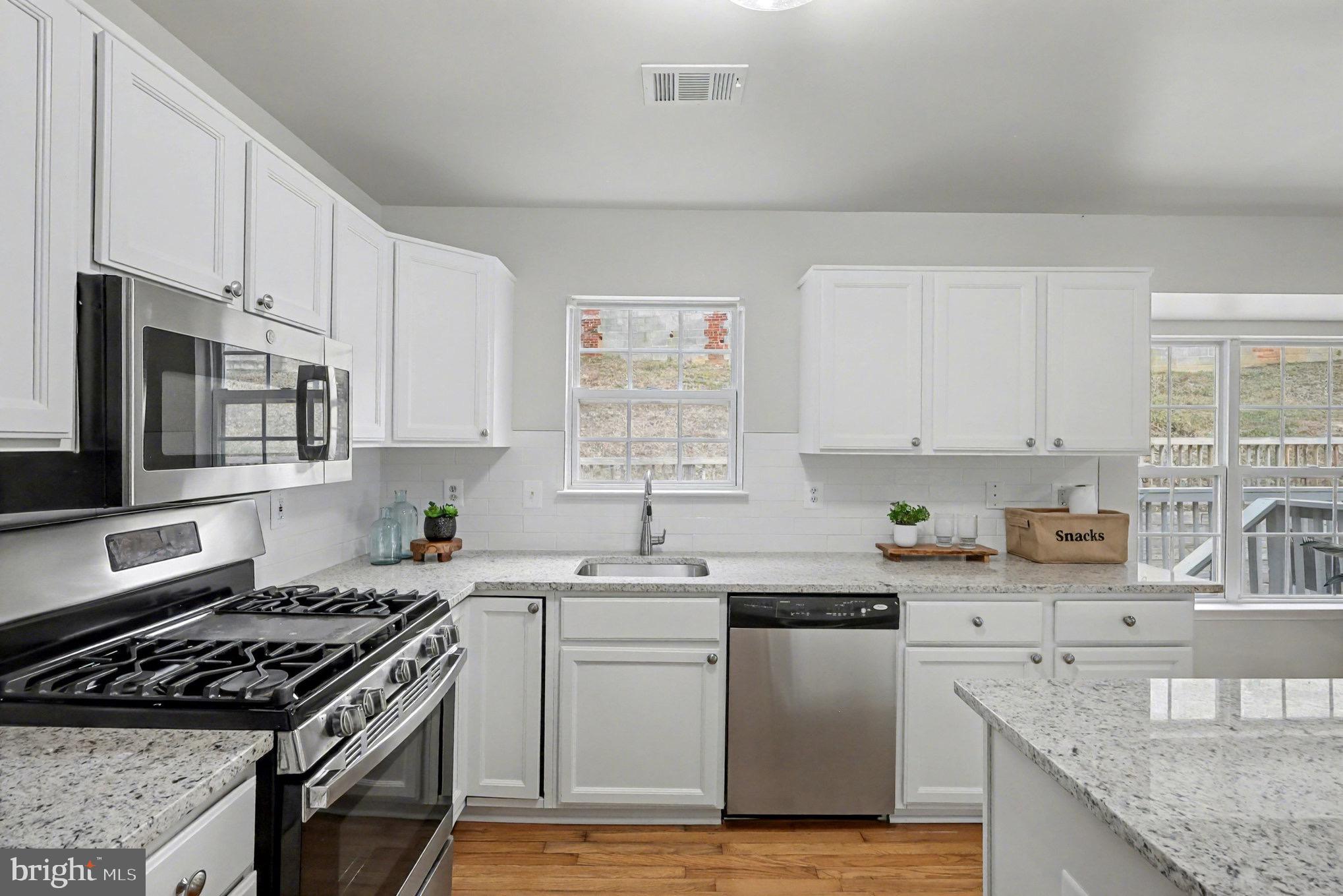 BARNABY VILLAGE - Residential