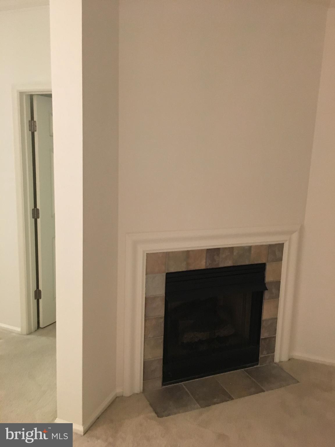 HIGH POINTE AT JEFFERSON PARK - Residential Lease