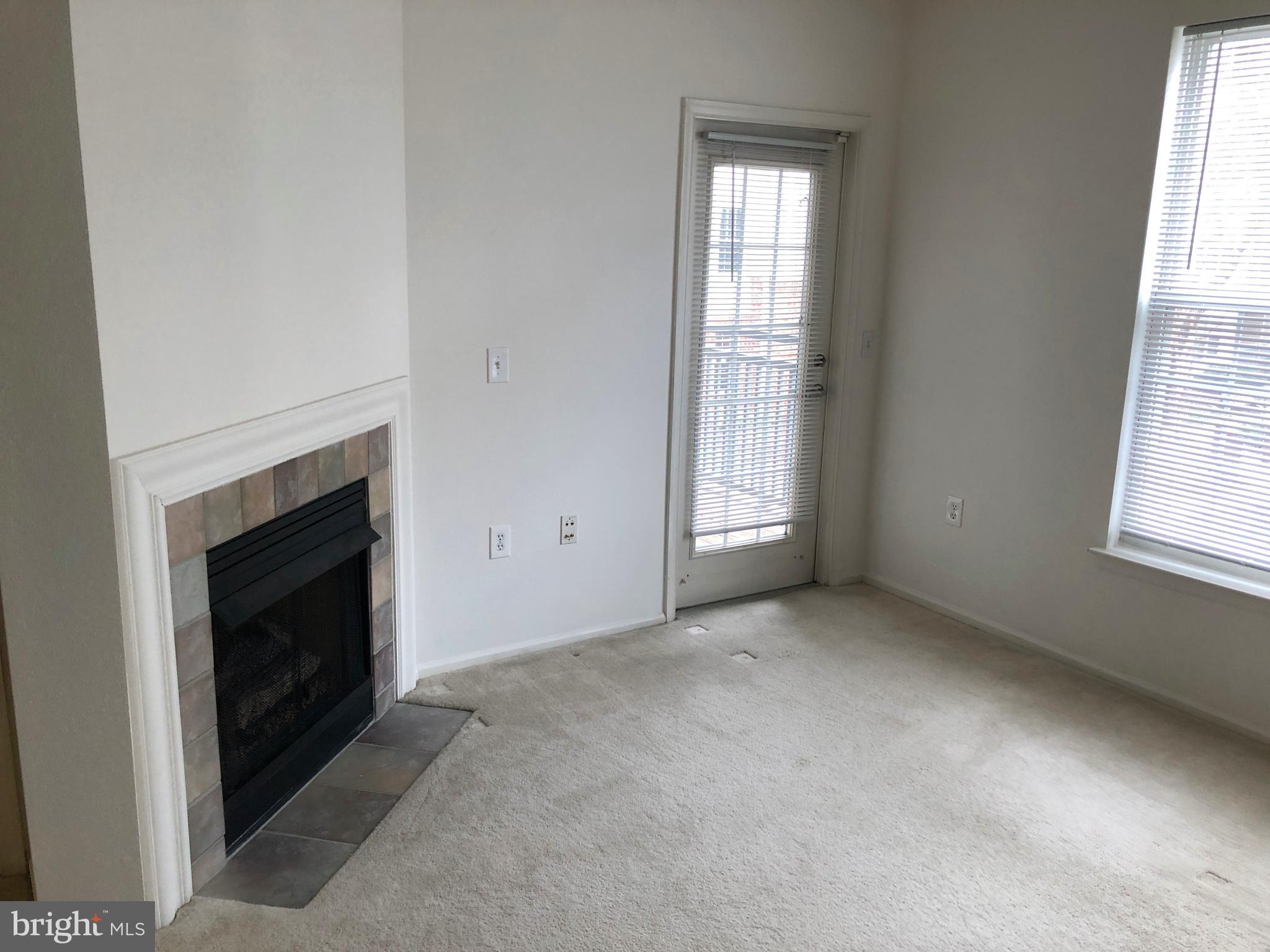 HIGH POINTE AT JEFFERSON PARK - Residential Lease